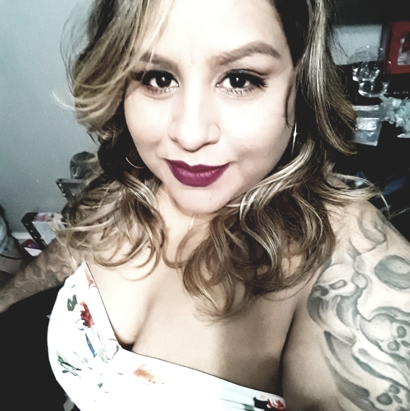 Meet your Posher, Ruby - Picture 1 of 1